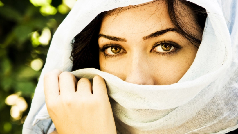 beautiful-eyes-in-hijab-wallpapers